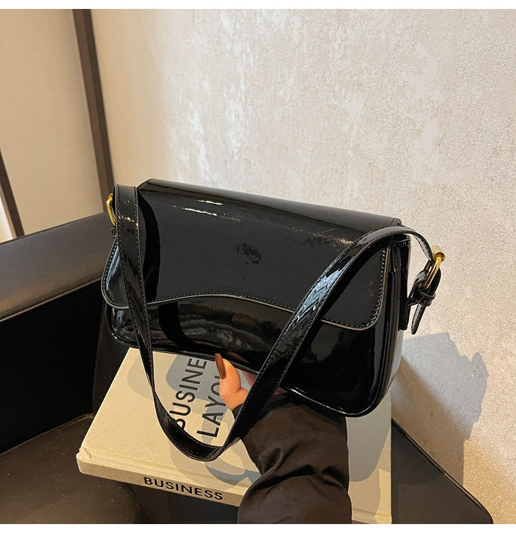The Elegance Curve Bag