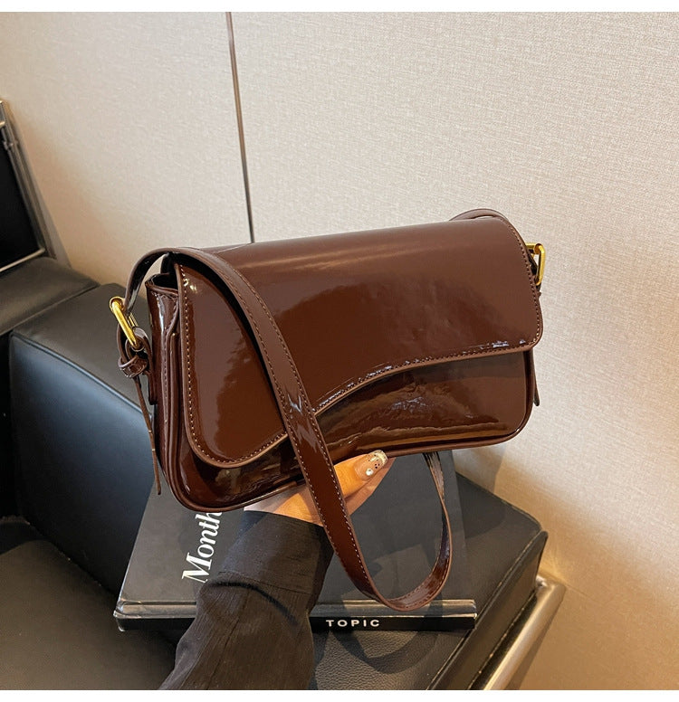 The Elegance Curve Bag